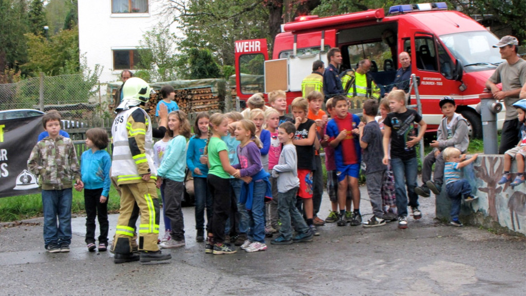 KOE_Feuerwehr__bung Tisis 90_jpg-1349553234