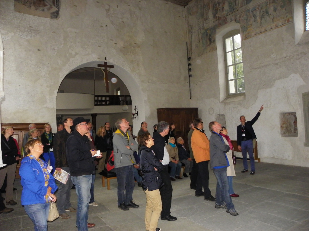 116_3499_JPG-1349563926