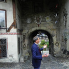 116_3383_JPG-1349565969