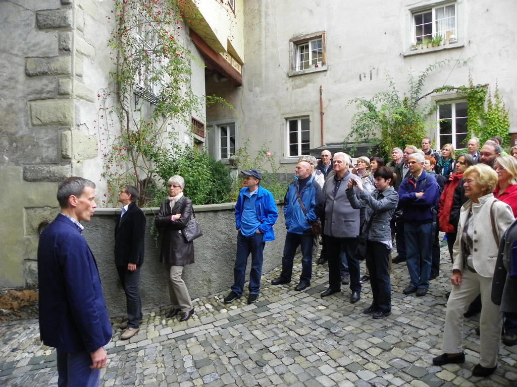 116_3385_JPG-1349565975