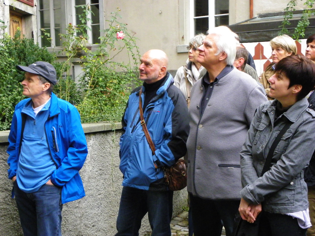 116_3387_JPG-1349565981