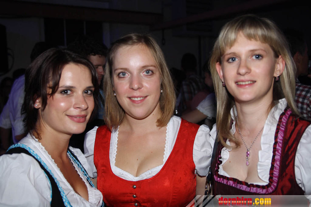 12114068.jpg