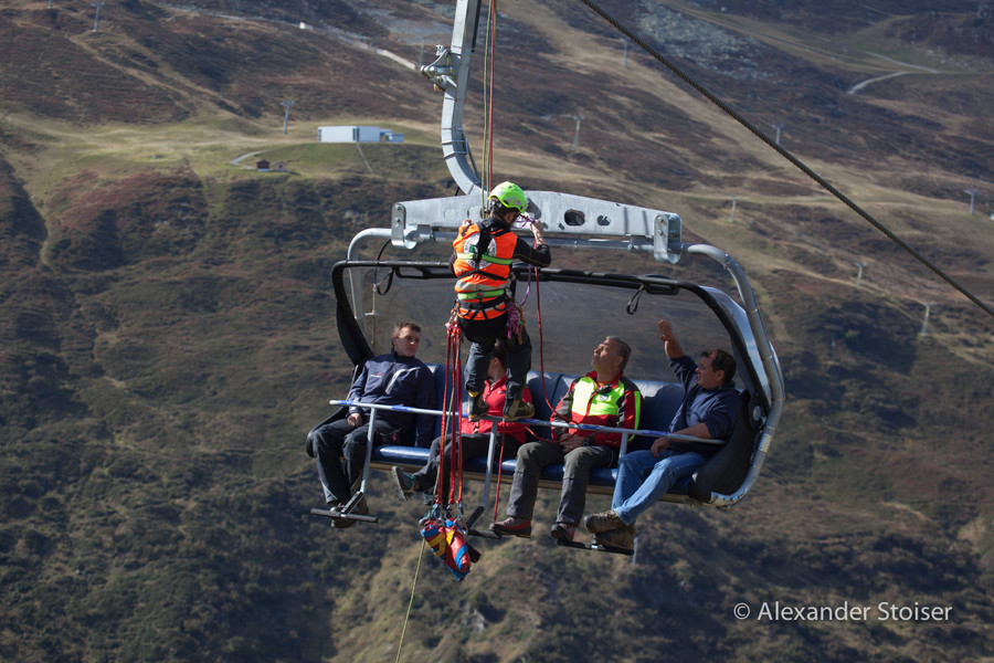 gsu12_073_jpg-1349639475