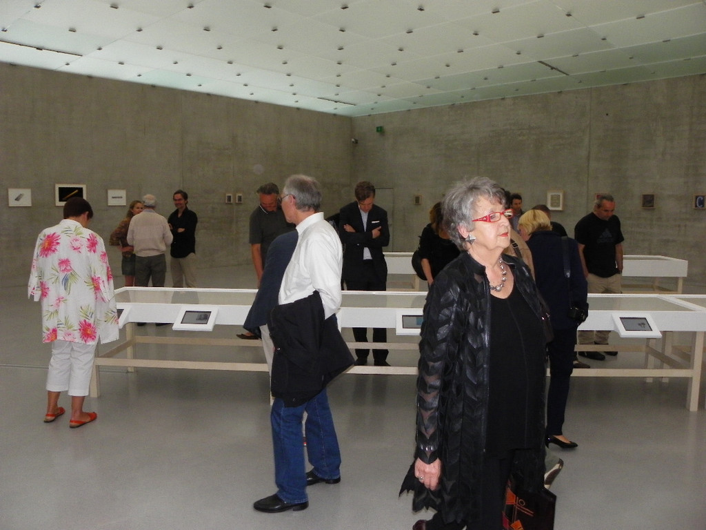 115_3242_JPG-1349650350