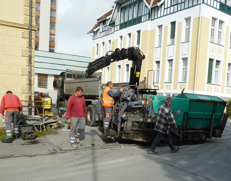 Strasse11_jpg-1349711086