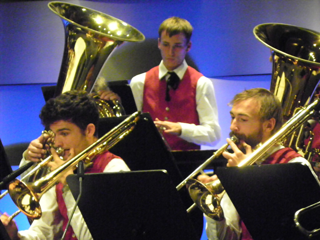 116_3979_JPG-1349737596