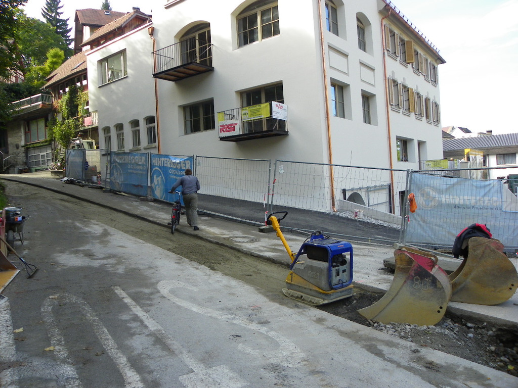 116_4216_JPG-1349737970