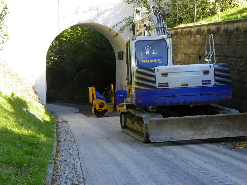 116_4480_JPG-1349738083