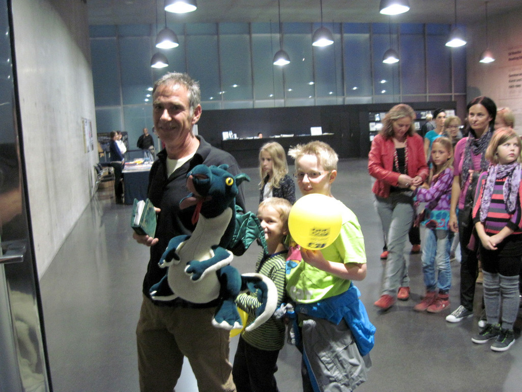 IMG_0002_JPG-1349739811