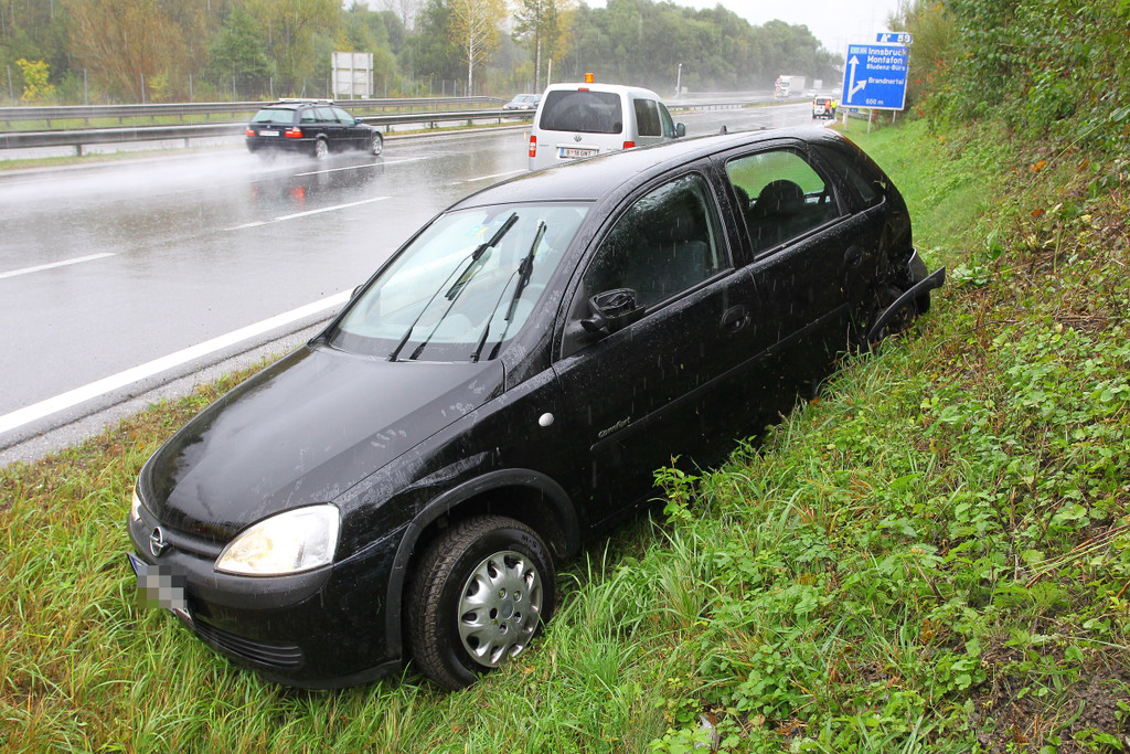 Unfall Walgauautobahn05.jpg