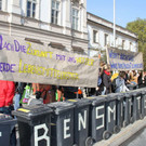 normal_11102012fmt_muelltonnendemo_fm_40.JPG