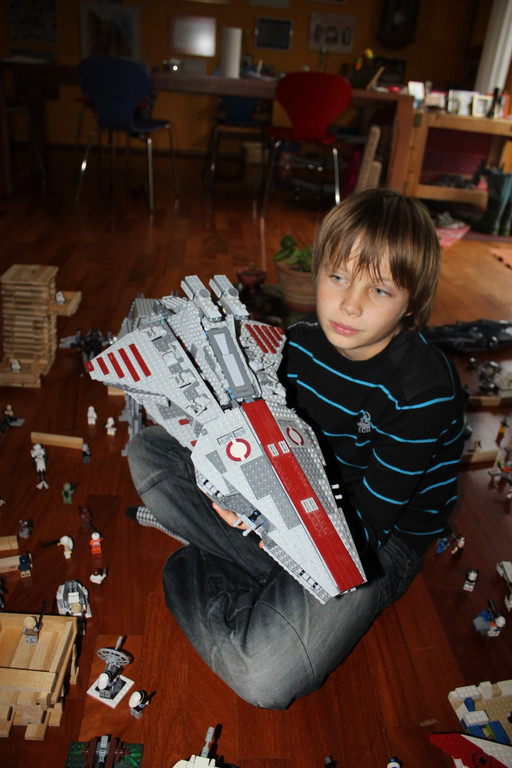 LEGO Starwars Sunjay Graber 2012 _5__jpg-1349969882