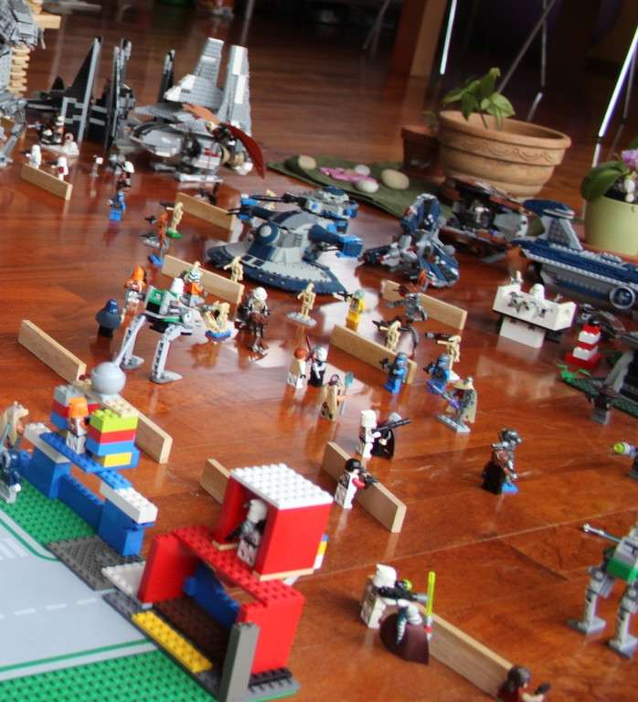 LEGO Starwars Sunjay Graber 2012 _2__jpg-1349969865