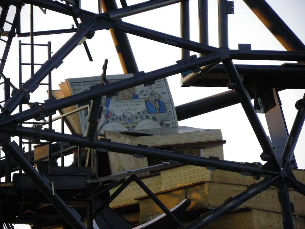 116_4108_JPG-1349994952