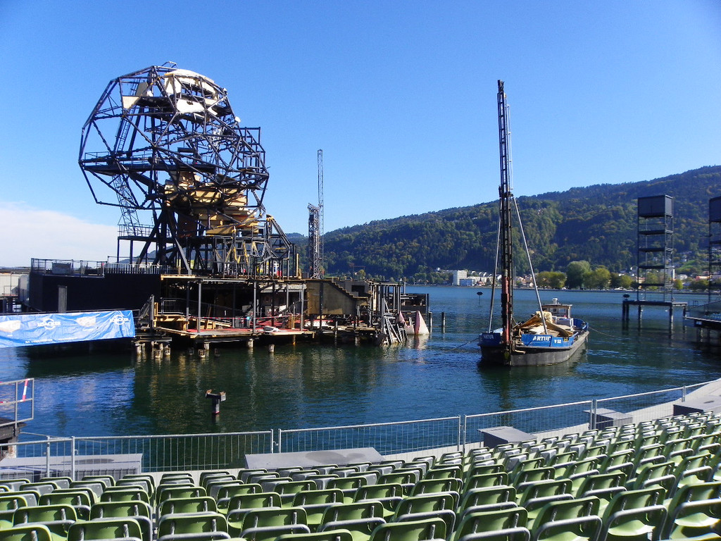 116_4438_JPG-1349994958