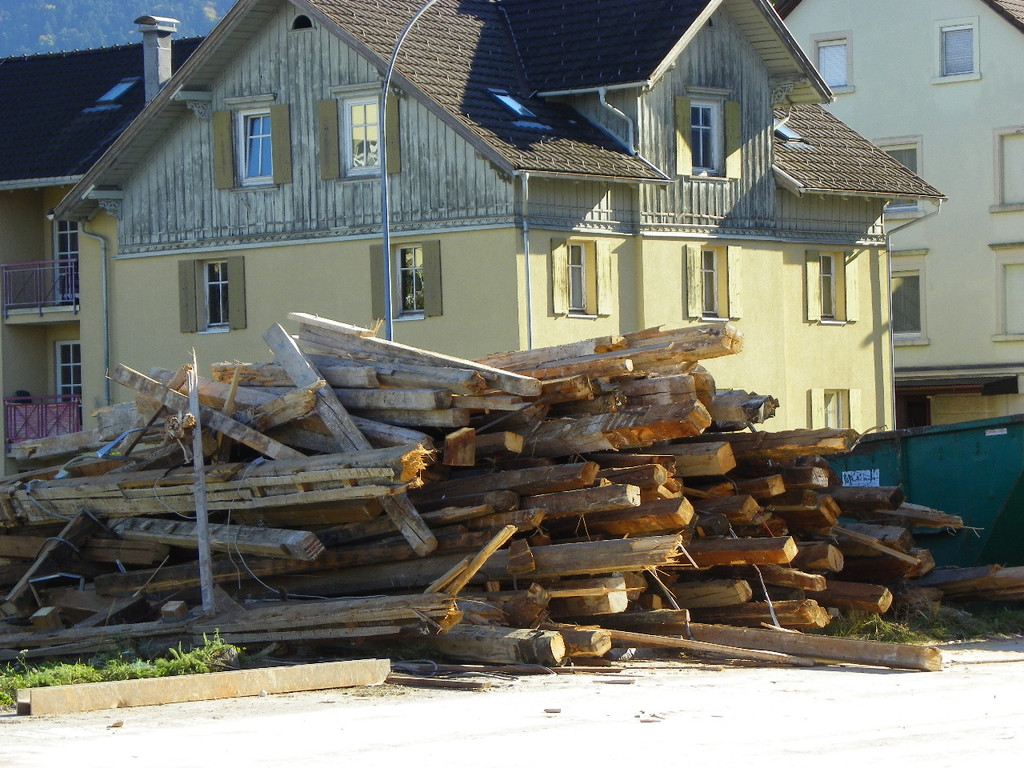 116_4365_JPG-1349998008