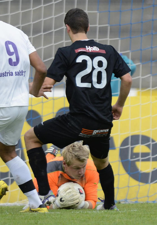 file671eqjel701bho8dnc4_jpg-1350162824