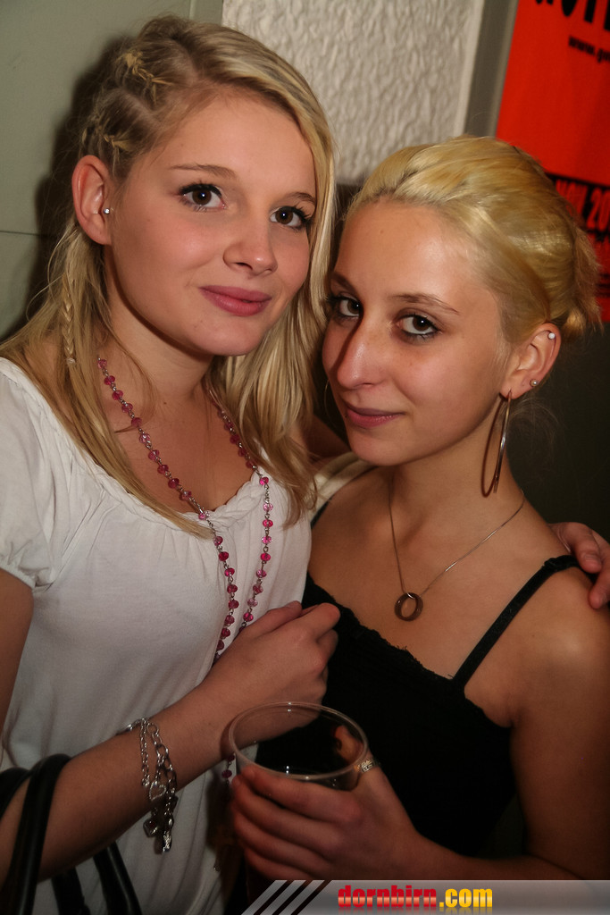 12136781.jpg