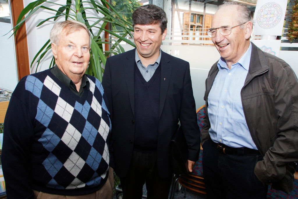 DSC00093_JPG-1350229859