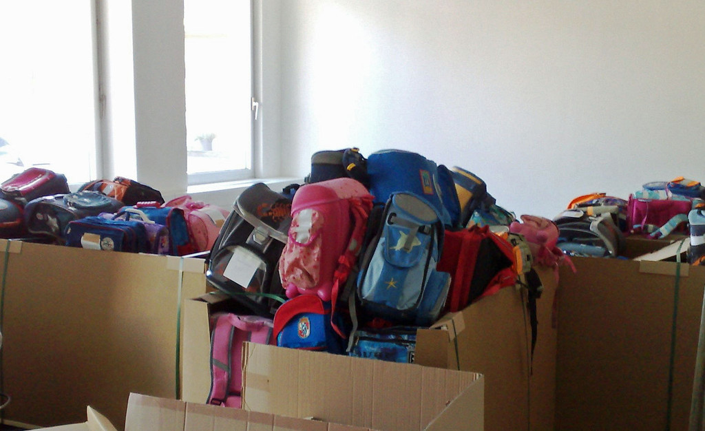 Weitertransport zum verpacken in Kartons_jpg-1350336983