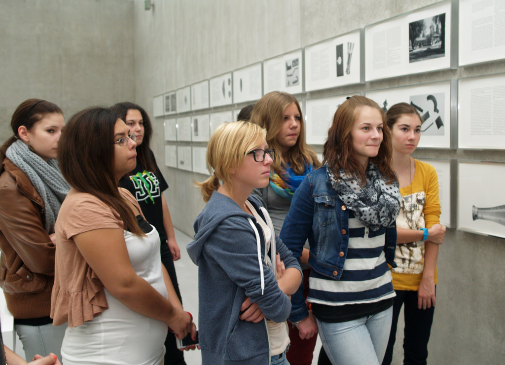 PA044458_jpg-1350337198