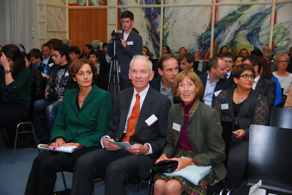 START_DSC_7747_jpg-1350427231