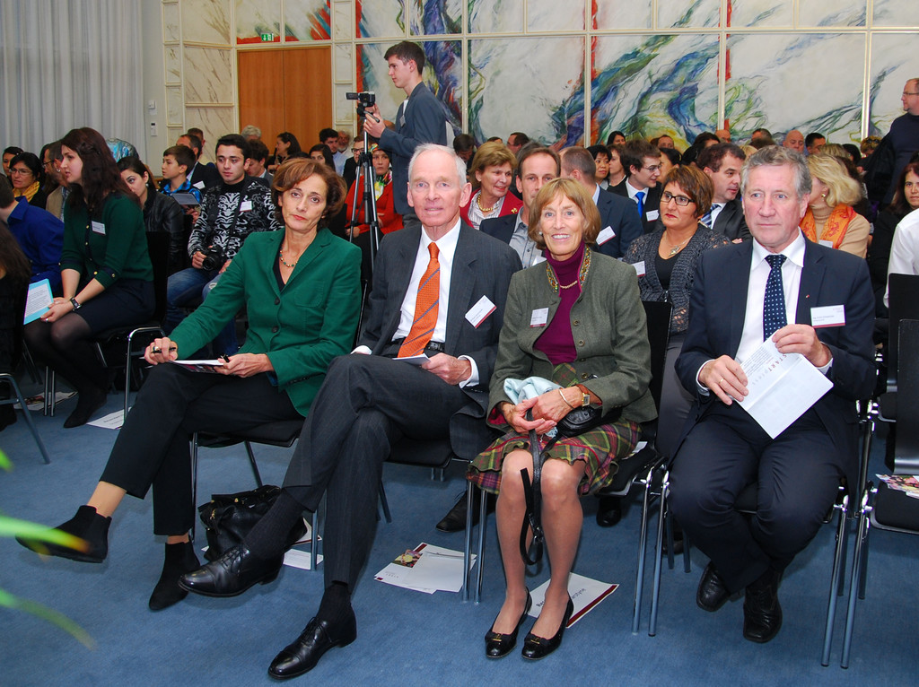 START_DSC_7749_jpg-1350427248