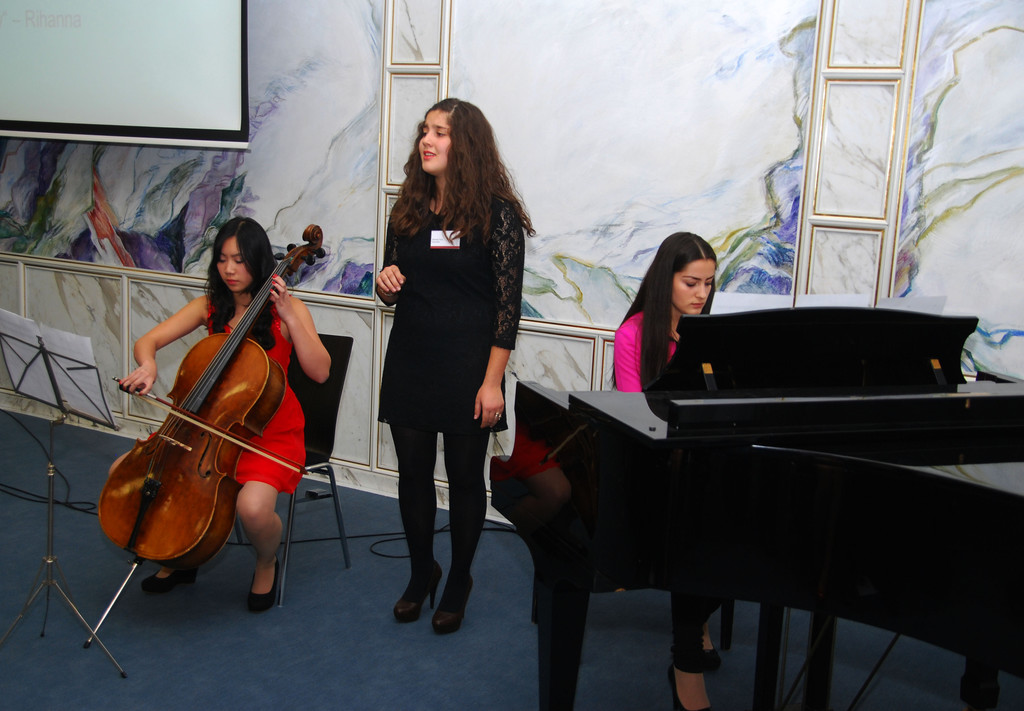 START_DSC_7756_jpg-1350427302