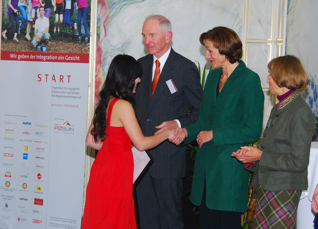 START_DSC_7781_jpg-1350427413