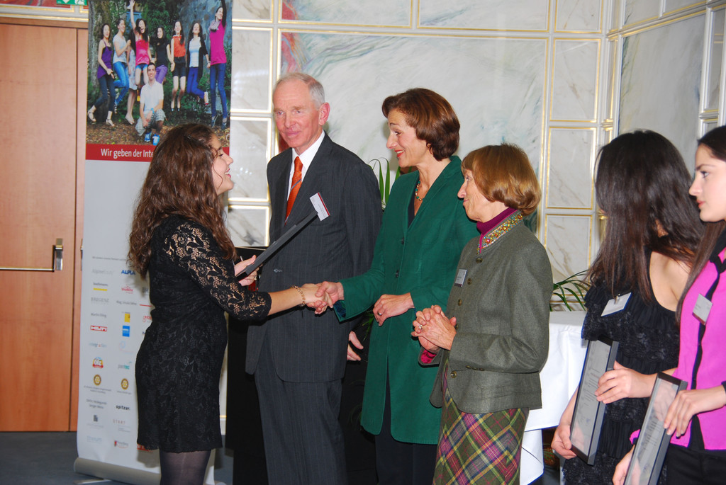 START_DSC_7785_jpg-1350427466