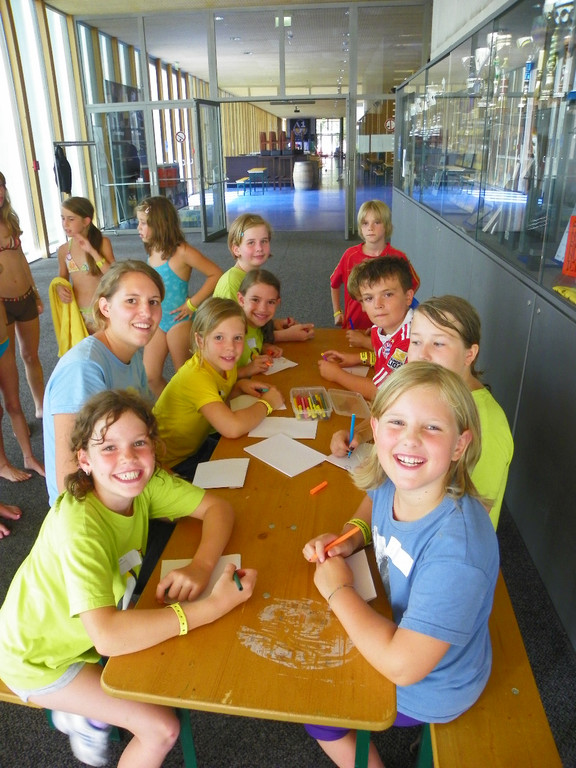 103_9954_jpg-1350598427