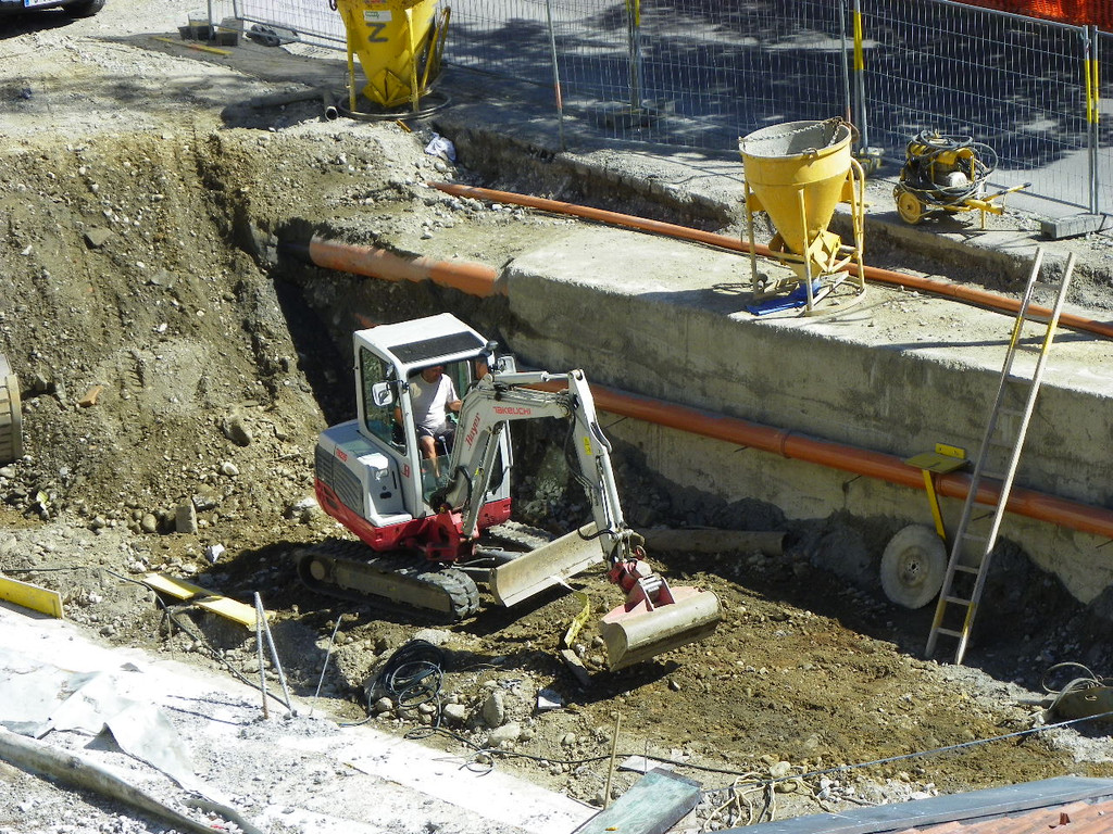 115_5382_JPG-1350599863