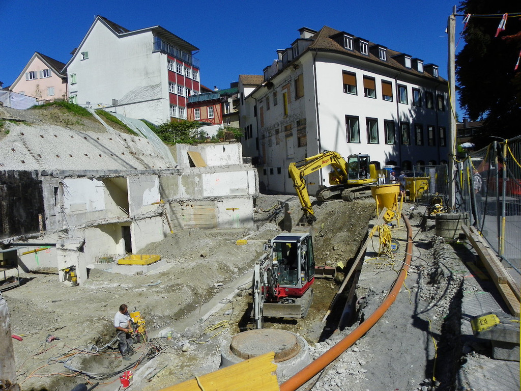 115_5398_JPG-1350599973