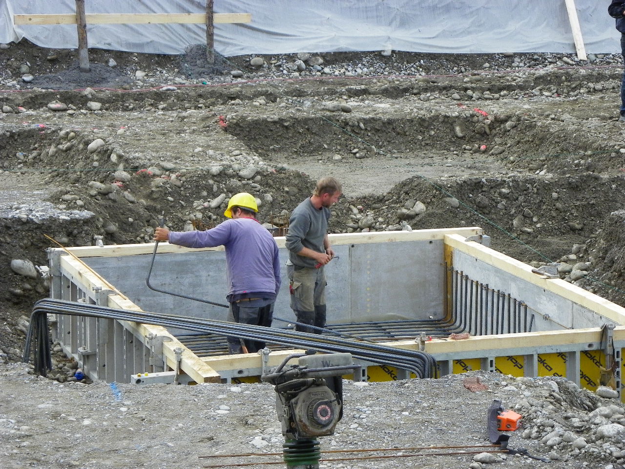 116_2899_JPG-1350603582