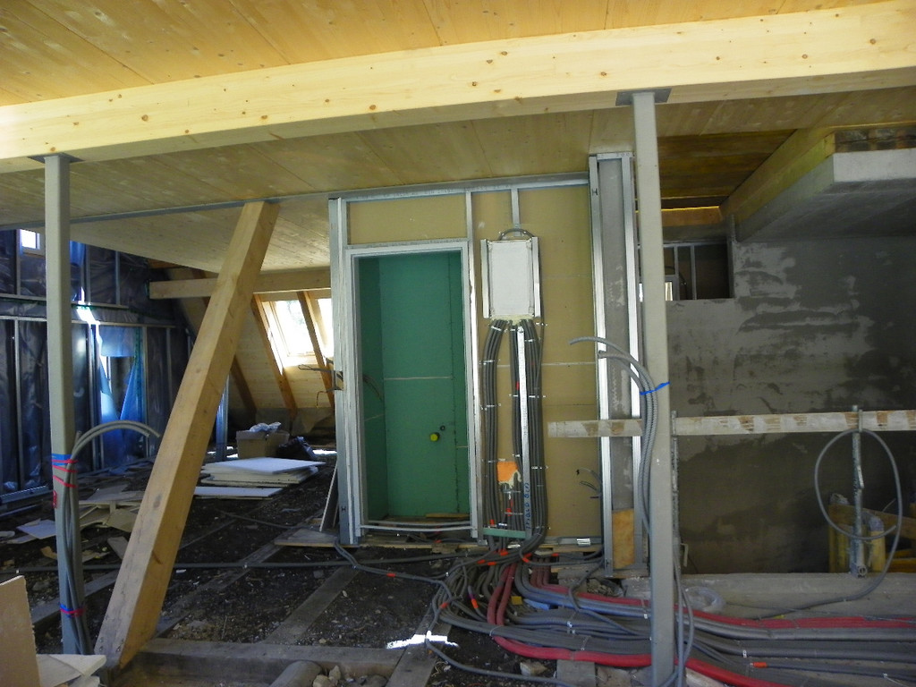 115_5426_JPG-1350685812