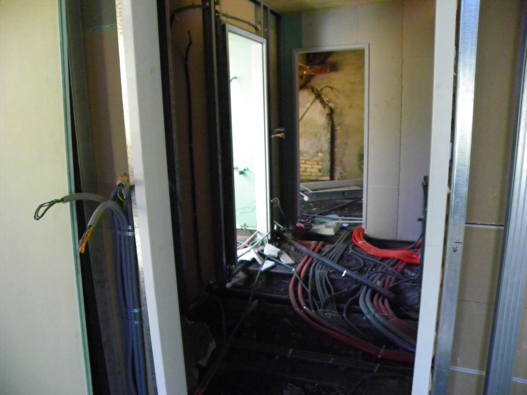 115_5431_JPG-1350685816