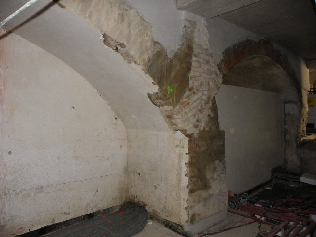 115_5434_JPG-1350685829