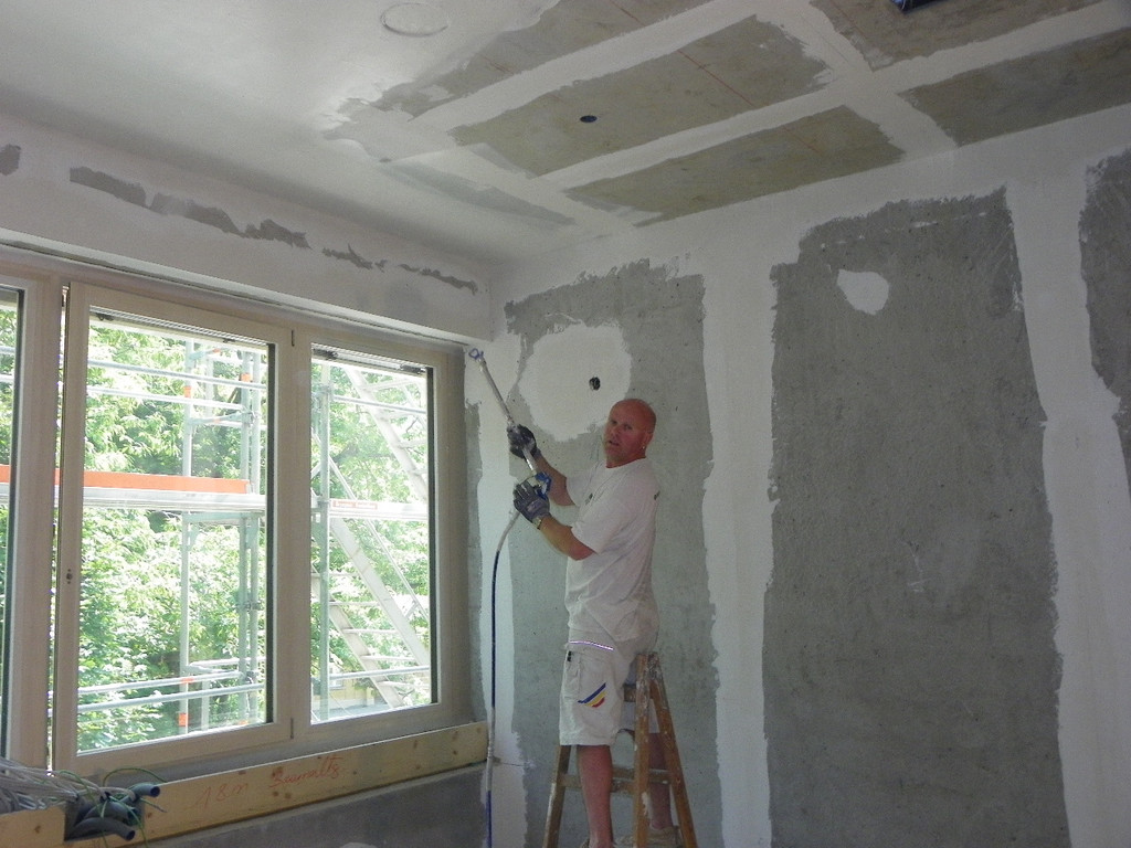 115_4945_JPG-1350686554