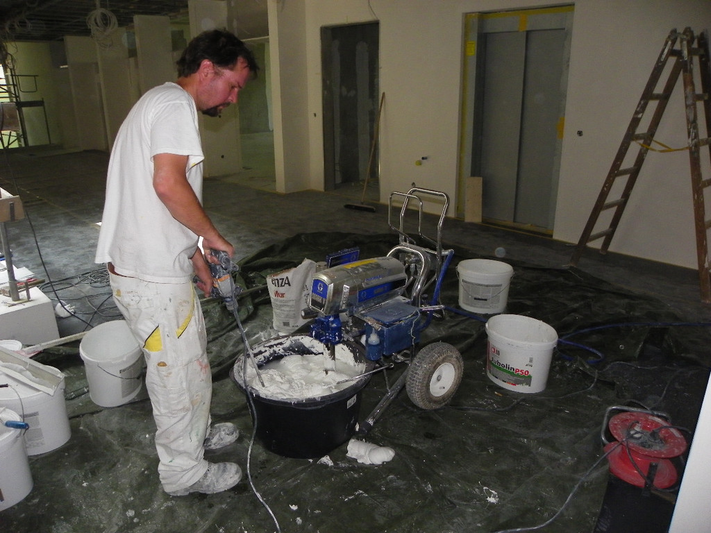 115_4956_JPG-1350686589