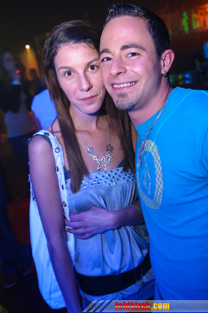 12150266.jpg