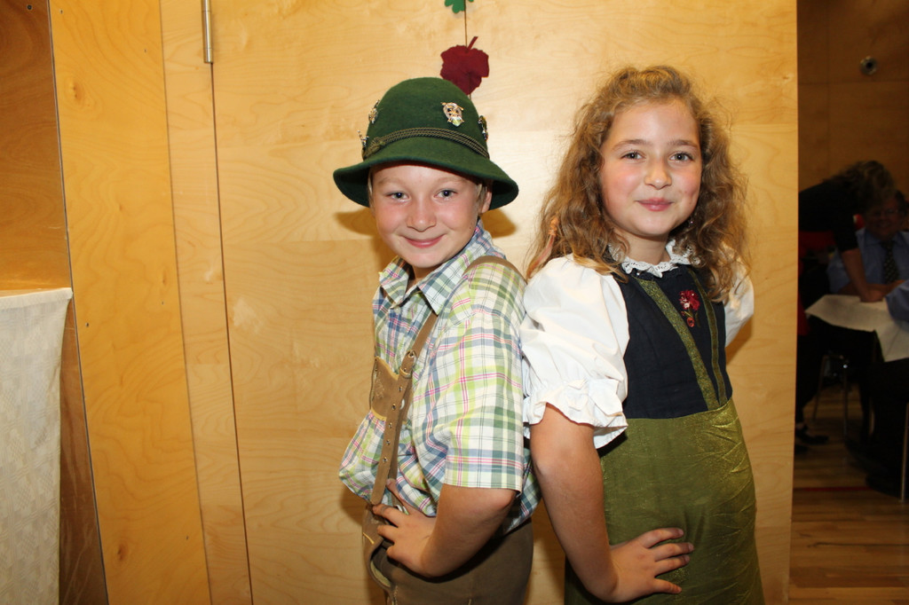 trachtenpaar selina und julian _1_.jpg