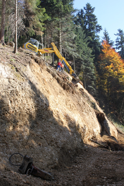 Eichenberg Sanierung Zufahrt Fesslerhof OKT 2012 _13__jpg-1350973836
