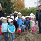 KI Neubau Klausm__hle Besichtigung Kinder 2012 _8__jpg-1351005167