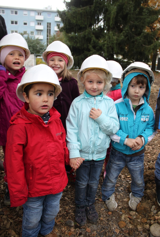 KI Neubau Klausm__hle Besichtigung Kinder 2012 _11__jpg-1351005184