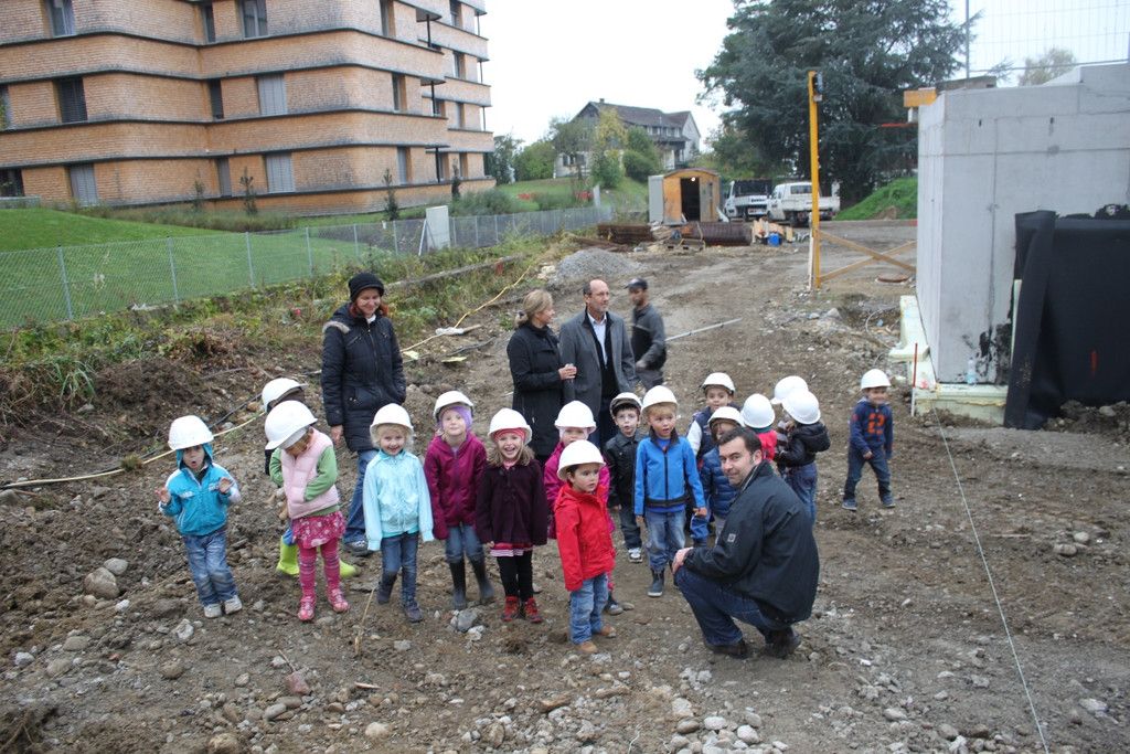 KI Neubau Klausm__hle Besichtigung Kinder 2012 _18__jpg-1351005226