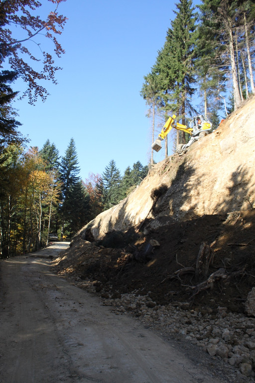 Eichenberg Sanierung Zufahrt Fesslerhof 22-10-2012 _9__jpg-1351068070