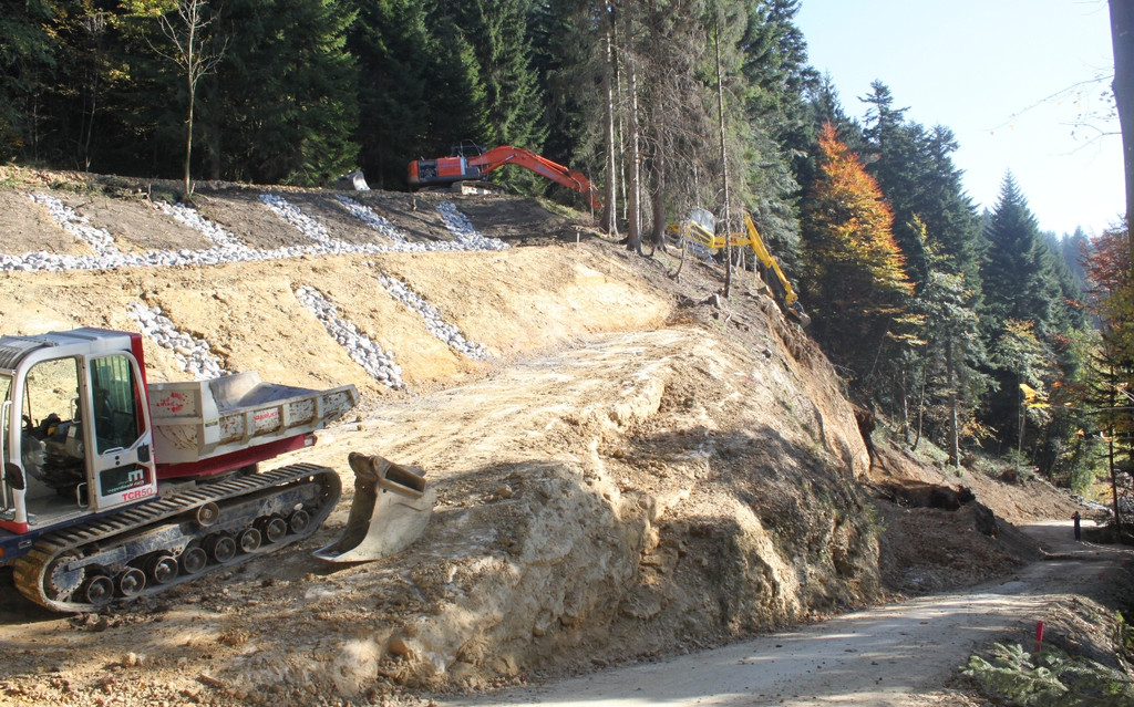 Eichenberg Sanierung Zufahrt Fesslerhof 22-10-2012 _1__jpg-1351068048