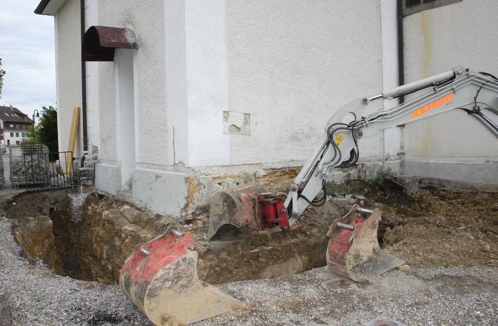 Eichenberg Kirche Beginn Sanierung 2012 _5__jpg-1351075966