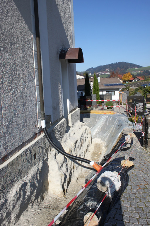 Eichenberg Kirche Sockelsanierung 2012 _2__jpg-1351076008