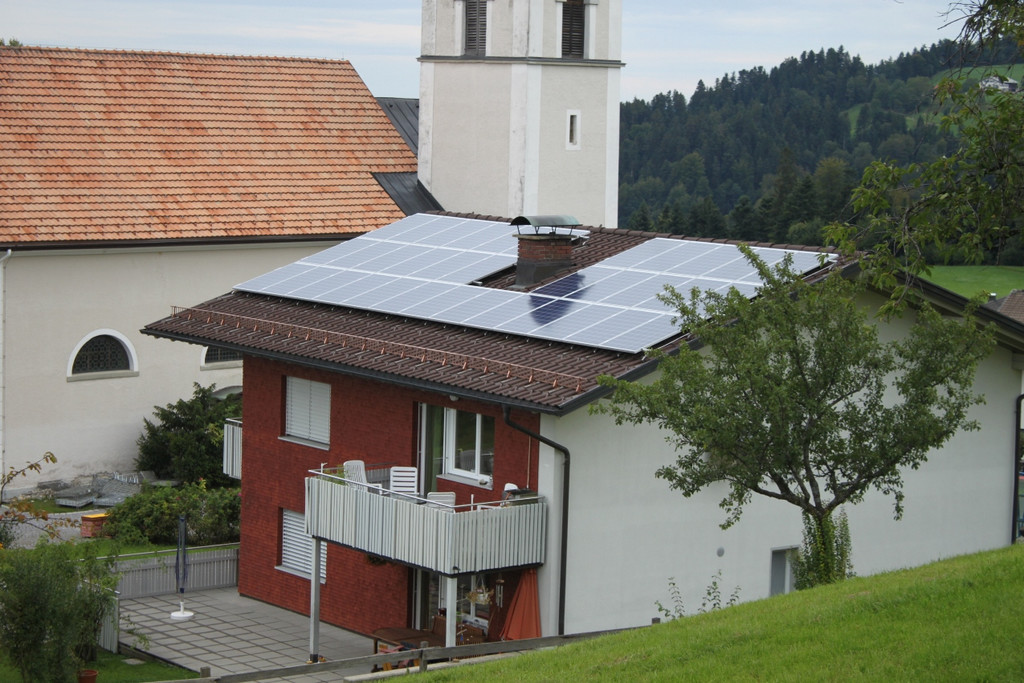 Eichenberg SOLAR Pfarrhaus 21-08-2012 _7__jpg-1351076163